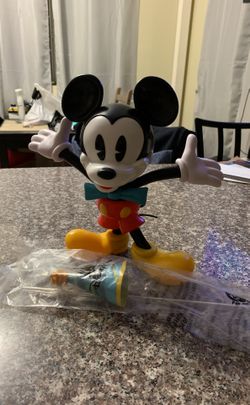 Mickey 90th sippy cup