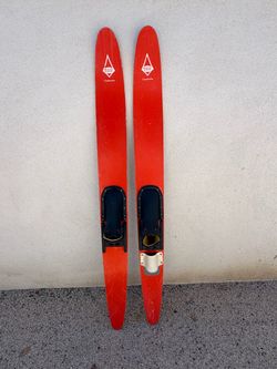 Mark 100 Combination Red Vintage Double Water Skis
