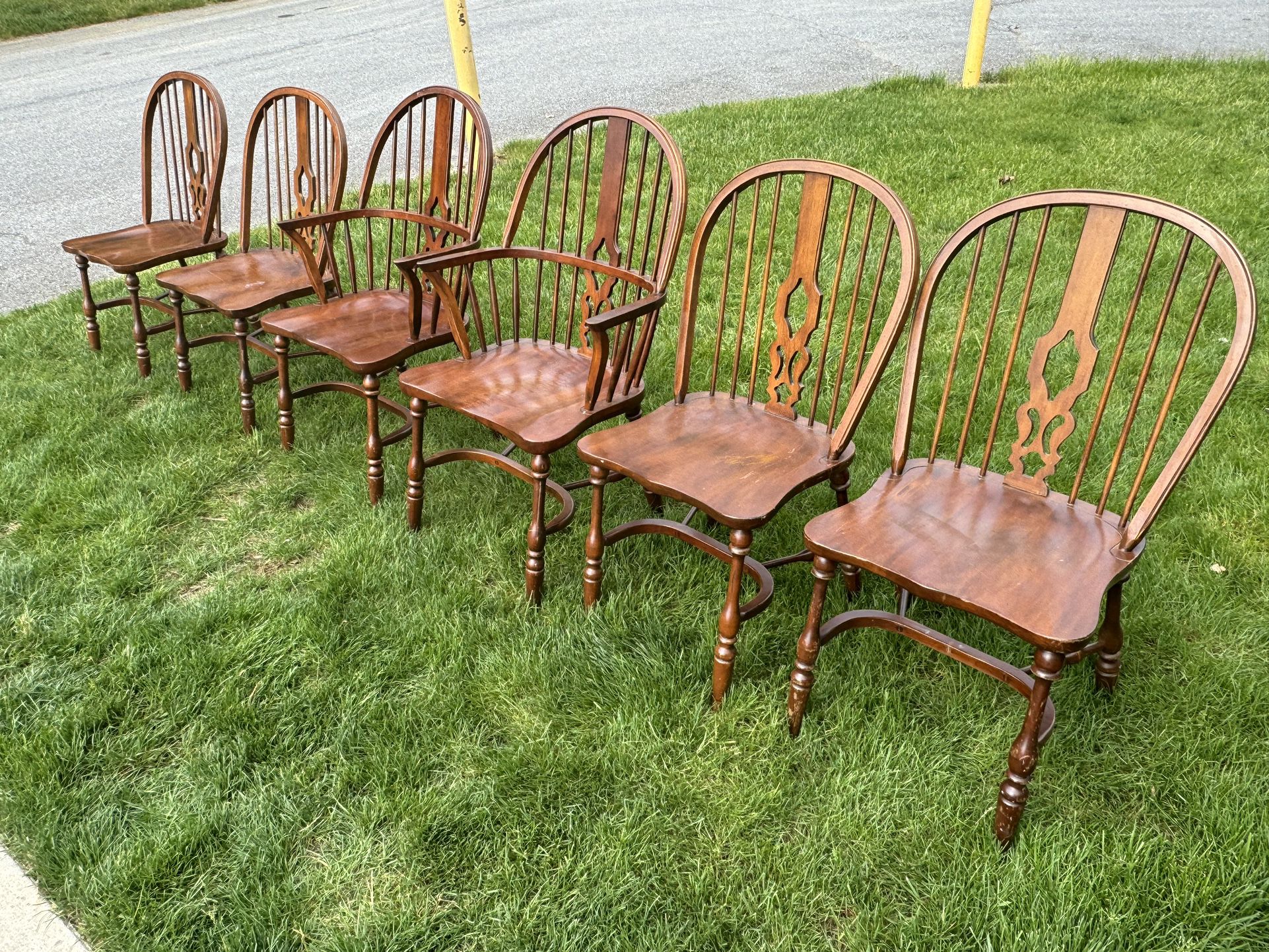 (6) Pennsylvania House Windsor Chairs 