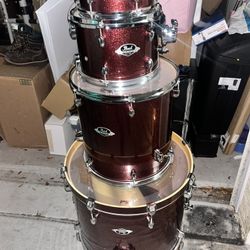 Pearl Drum Set
