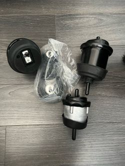 Chevy Traverse 4pcs Motor Mounts 09-17