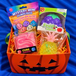 🎃 4-Piece Squishy Sensory Toy Halloween Gift Box – NEW