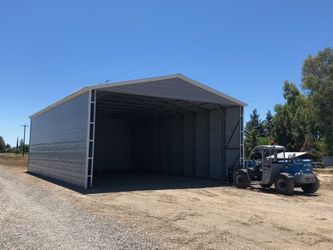 Barns , Buildings , Garages Carports