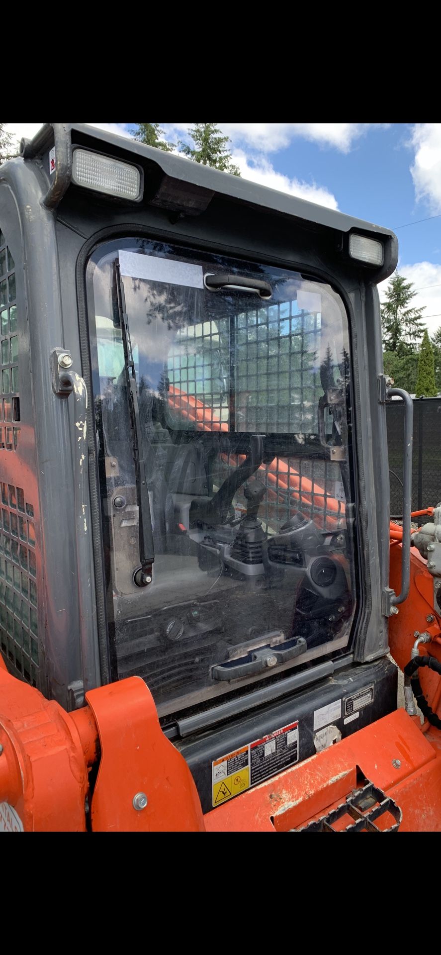 2018 SVL 75 Skid Steer, Hi Flo Hydraulics, quick attach, Contractor’s