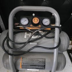 HDX 2  GALLON  AIR  COMPRESSOR