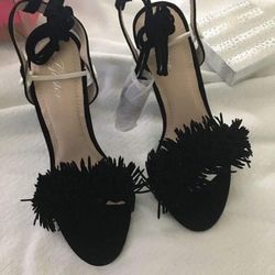 Brand New Glister heels Size 6 Shoe