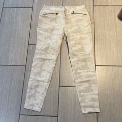 William Rast Off White And Beige Army Crop