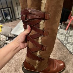 Born Boots |  Size 8