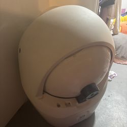 Litter Robot- Self Cleaning Litter Box 