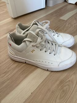 ON shoes W7