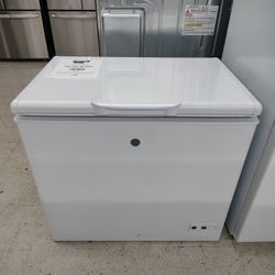 $399 Magic Chef Manual Defrost Chest Freezer