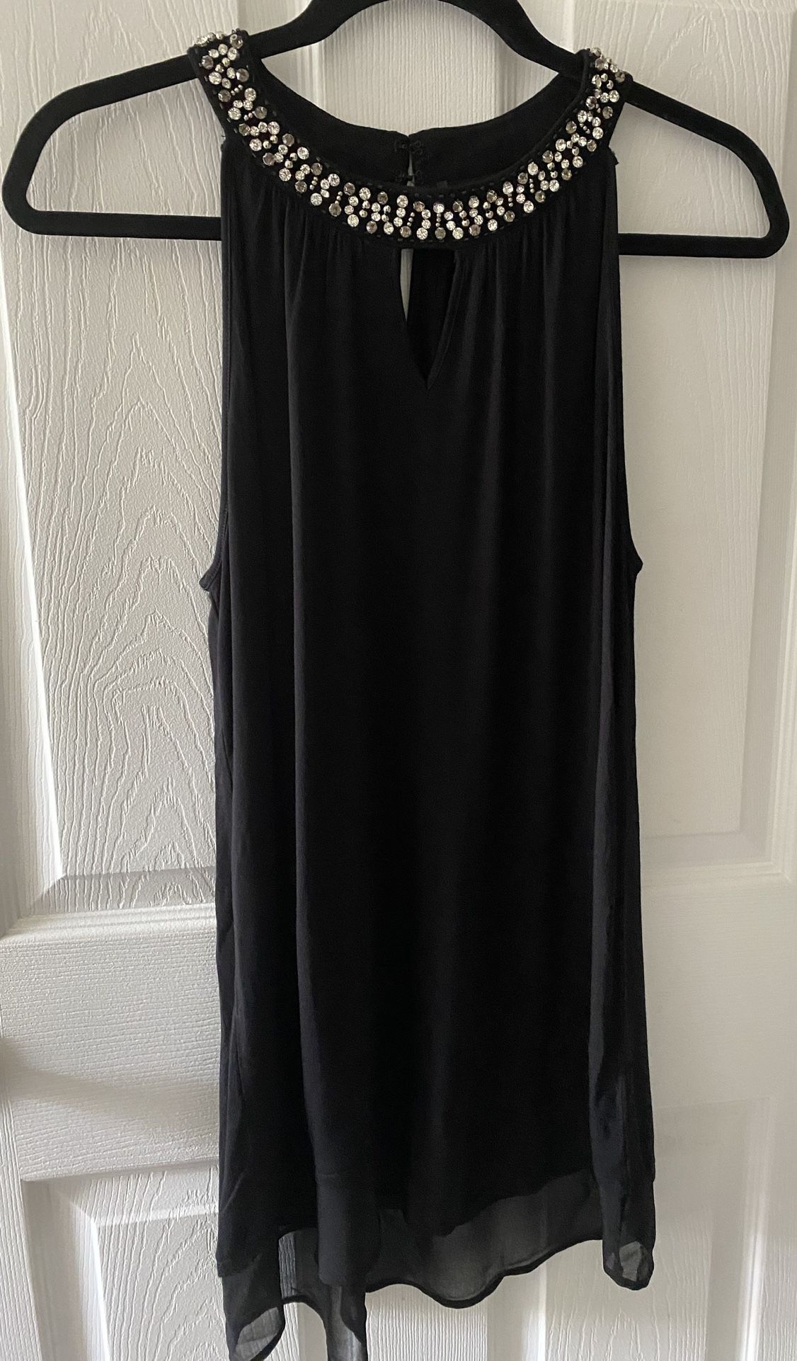 NWOT “Black Sleeveless Formal Elegant Blouse”