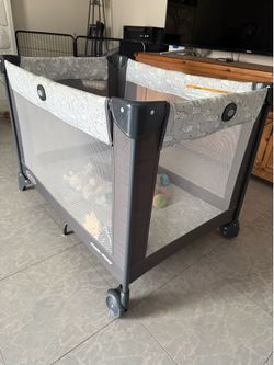 Pack & Play Graco great condition