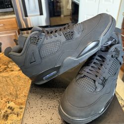 NEW MENS JORDAN 4 RETRO BLACK CAT 2025 SHOES SIZE 12.5