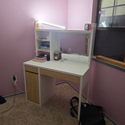Vanity Desk
