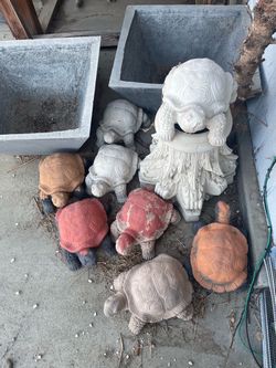 Garden cement turtles