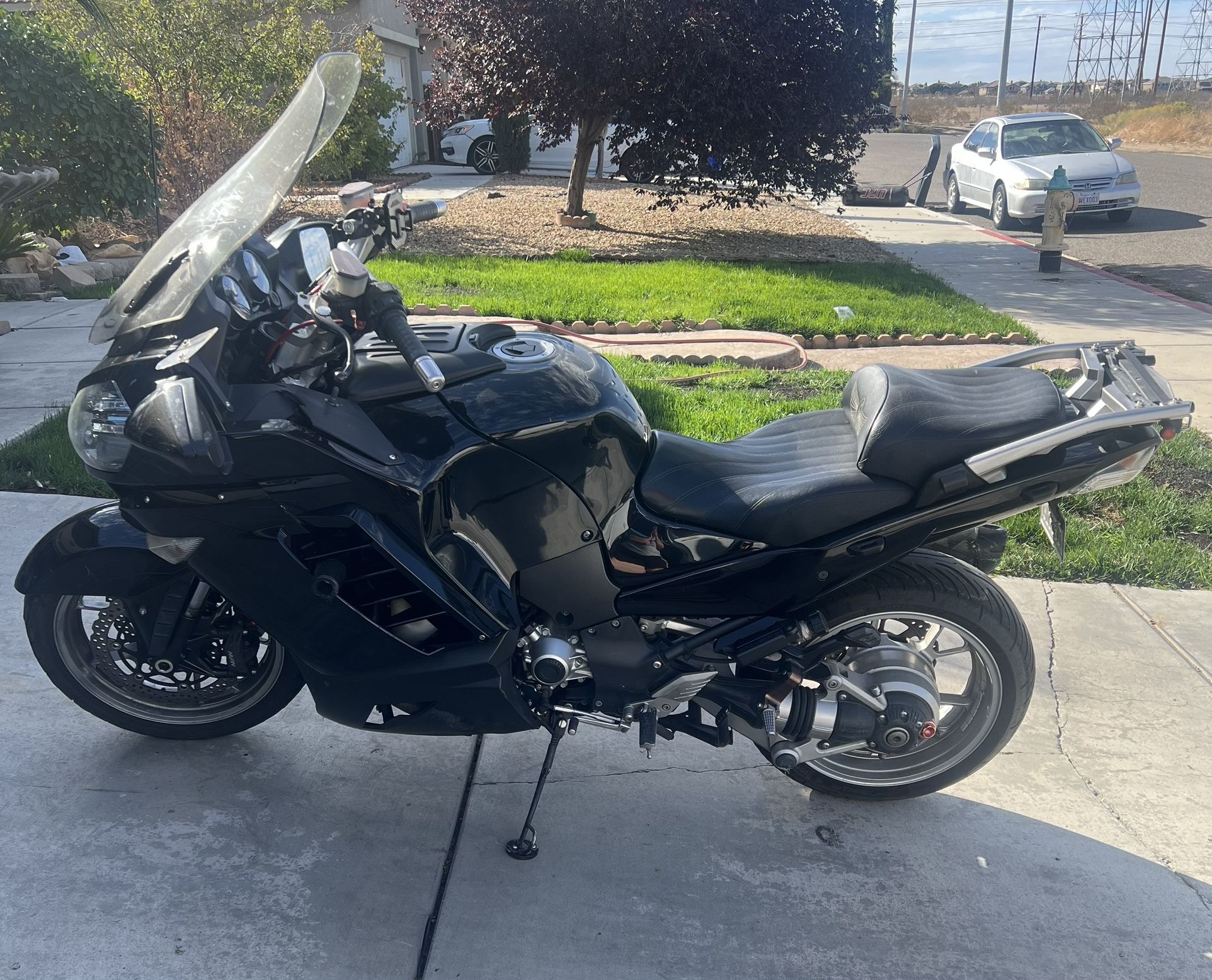 NICE  KAWASAKI MOTOR CYCLE