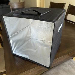 Photo Lightbox / Portable Photo Studio