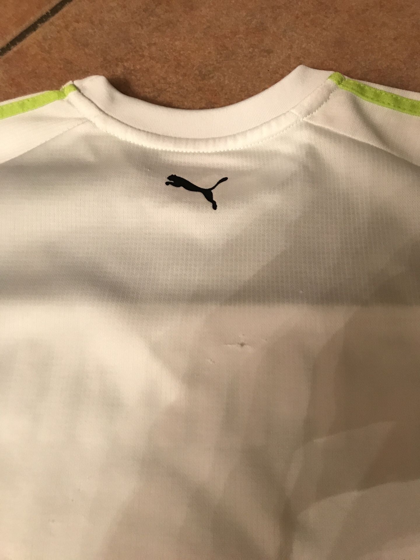 Camiseta para jovencito