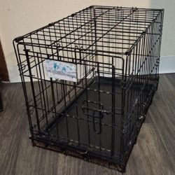 Small Dog Crate Pickup Between 2;00-10:45 Rainbow/charleston Cash Only 