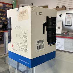 Irix Cine lens 21mm T1.5 for E