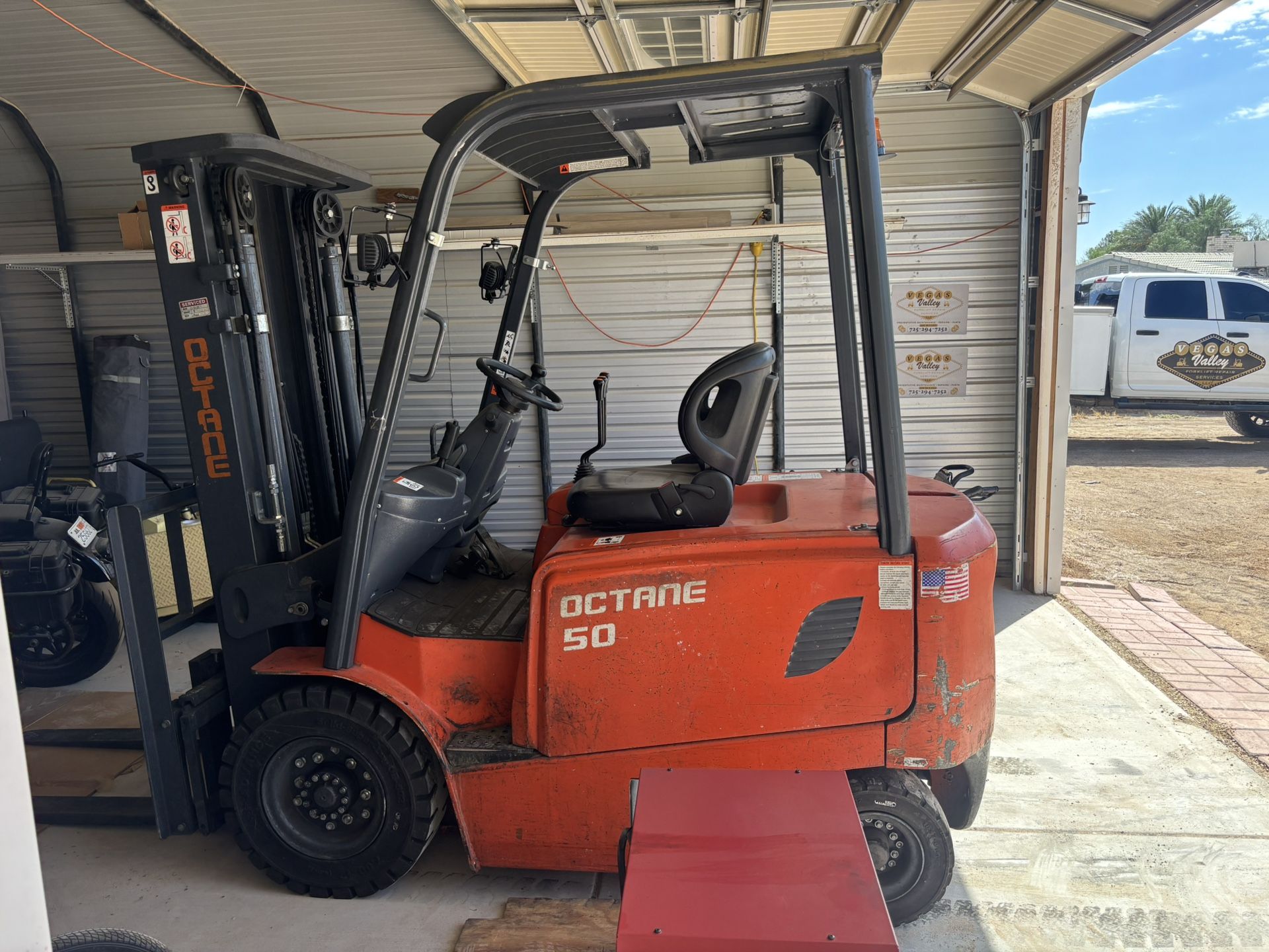 Forklift