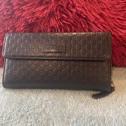 Black Leather Signature Wallet