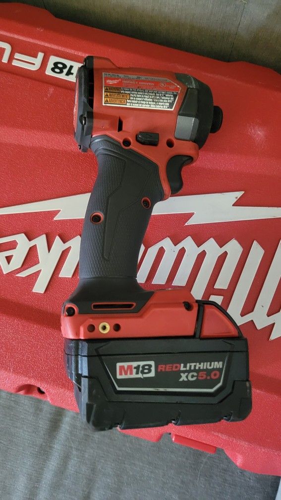 Milwaukee M18 Impact Drill and XC5.0 Battery