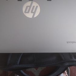 HP CHROMEBOOK  Model 14A- Na0061dx 32gb 