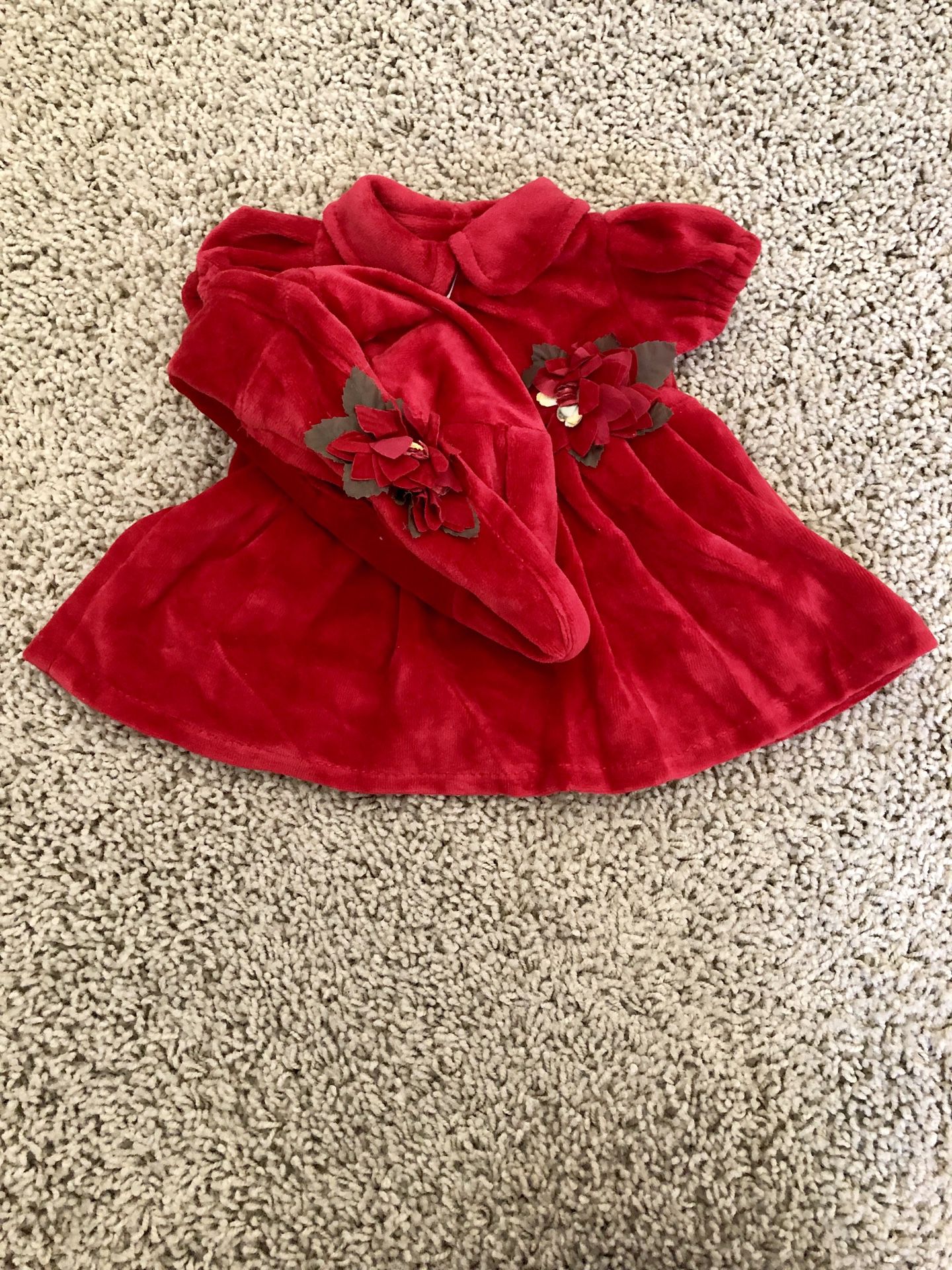 COLLECTIBLE VELOUR TOY GOWN
