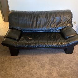 Black Leather Clean Very Cool Comfy Couch!!! $450 OBO