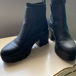 Woman’s Boots