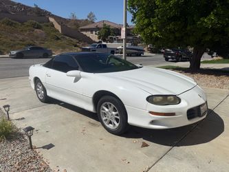 Chevy Camaro T-Top 2002