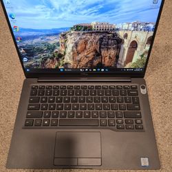 Grade A condition Dell latitude 7400 for sale. 
