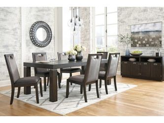 Ashley Hyndell Extendable Wooden Dining table with 6 chairs