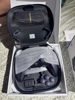 DualSense Edge wireless PS5 Controller