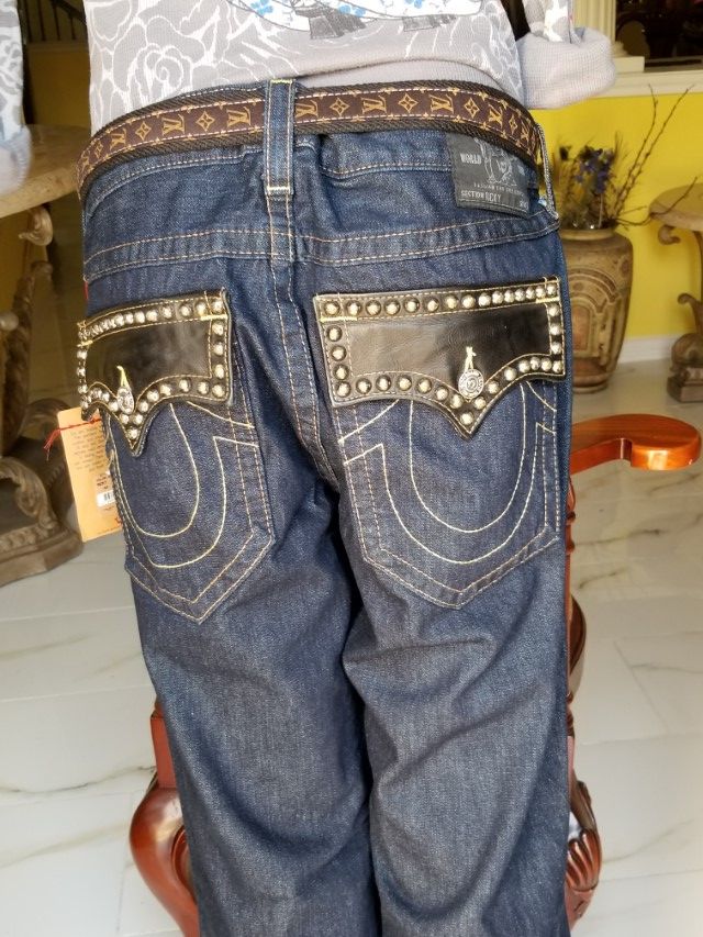 Brand New Rare True Religion Studded jeans Size 38 x 34