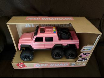 Pink Jeep Wrangler Toy Truck