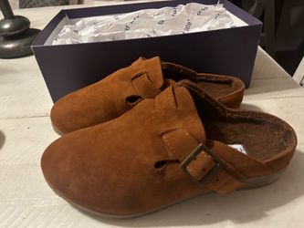 Slip on shoe size 6