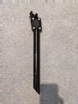 Suspension seatpost