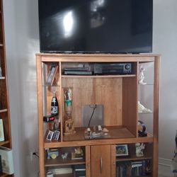 Tv And Cabinet