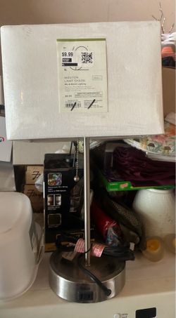 NEW Nikel Metal White Textile Shade Table Lamp SALE $20 🍀