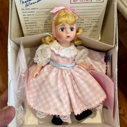 Madame Alexander 8" Doll Caroline 58S Limited Edition with Box & Butterfly Net