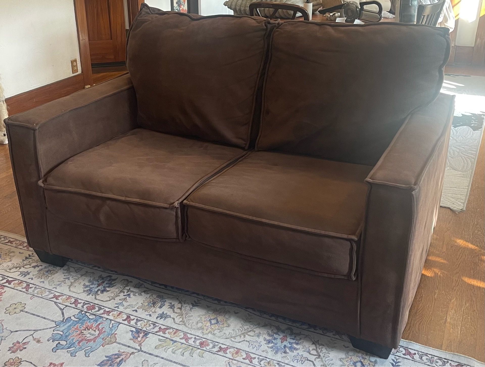 Loveseat