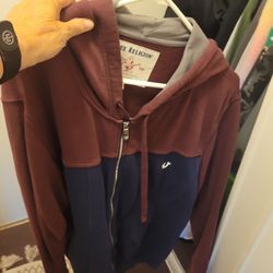 2 Xl True religion sweater