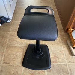 Varidesk active seat for standing desk