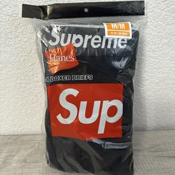 *NEW* Supreme Men’s Black Boxers Briefs Size Medium