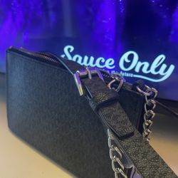 Michael Kors Mini Purse🎀👛