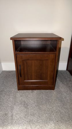 Ikea Songesand Nightstand