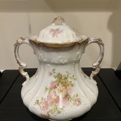 Haviland Limoges Pot